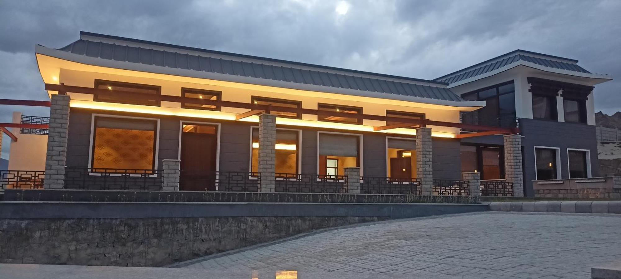 Angkasa Ladakh Resort Лех Екстер'єр фото
